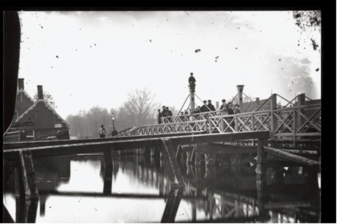 Archiefbeeld van de Veerbrug, 1896 